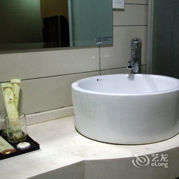 德清七彩假日宾馆(二店)(原黄金岛大酒店)酒店提供图片
