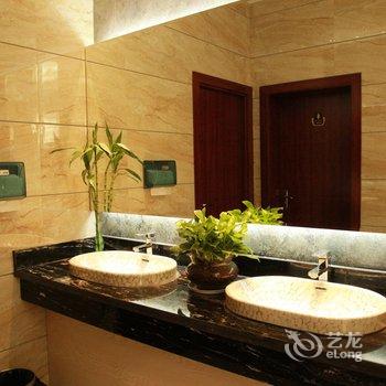 库尔勒明悦皇冠精品酒店酒店提供图片