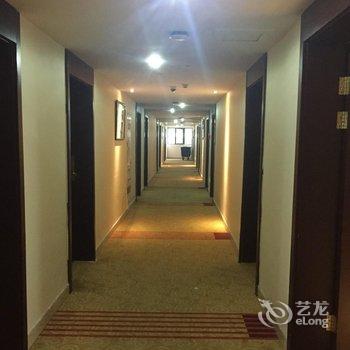 速8酒店(成都春熙天府广场地铁站店)酒店提供图片