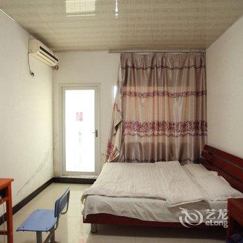 ���Ƹ۷�˧���ݾƵ��ṩͼƬ