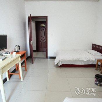 ���Ƹ۷�˧���ݾƵ��ṩͼƬ