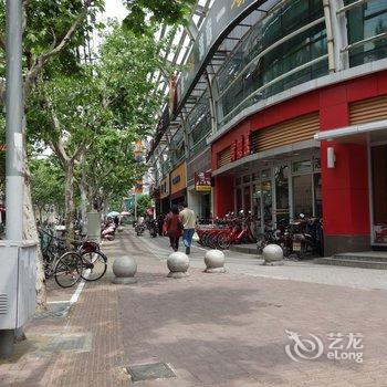 上海9加9连锁旅店五角场店酒店提供图片