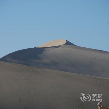 敦煌鸣月山庄酒店提供图片