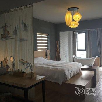 重庆的米空间酒店(观音桥北滨路鎏嘉码头店)酒店提供图片