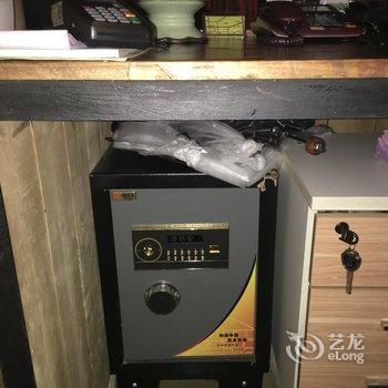 海口米卢斯的轮子影院式主题酒店酒店提供图片