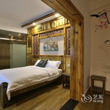 张家界虫二客栈酒店提供图片