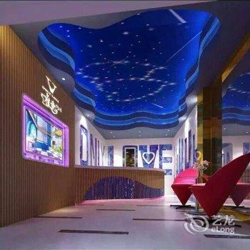 洪湖唯爱1314主题宾馆酒店提供图片