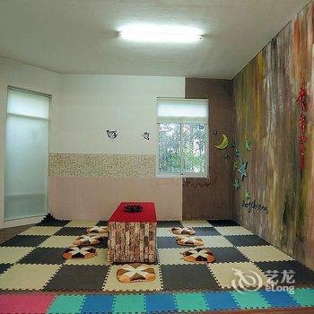 宅一天轰趴别墅(上海山水景苑店)酒店提供图片