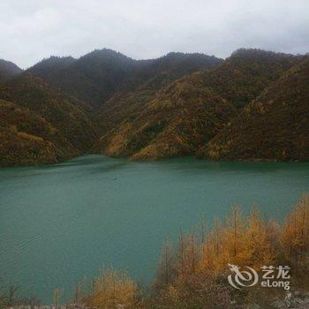 平武雪莲山庄酒店提供图片