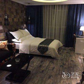 兰州西站乐谷臻品酒店式主题公寓酒店提供图片