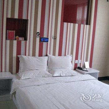 河津美立房主题酒店汾滨街店酒店提供图片