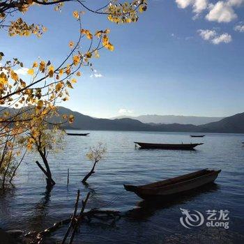 泸沽湖陶渊明湖畔时光酒店提供图片