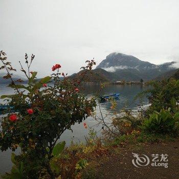 泸沽湖陶渊明湖畔时光酒店提供图片