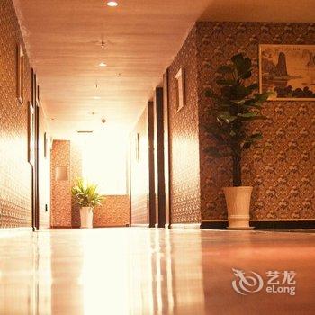 德宏湛蓝精品酒店大街店酒店提供图片