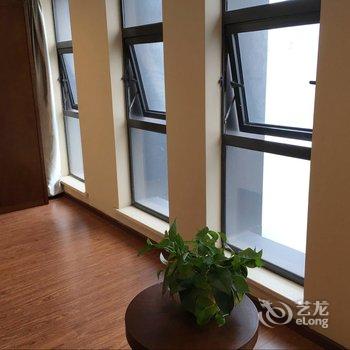 江尚精品公寓式酒店(重庆南坪店毗邻会展中心)酒店提供图片