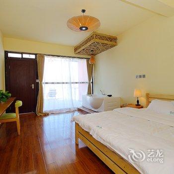 丽江泸沽湖春墅湖景客栈酒店提供图片