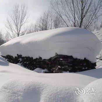 牡丹江威虎山雪村东北人家家庭旅馆酒店提供图片