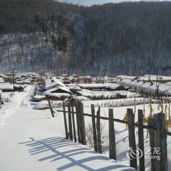 牡丹江威虎山雪村东北人家家庭旅馆酒店提供图片