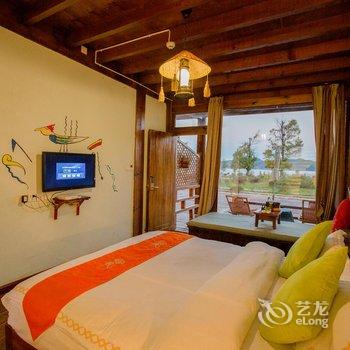 泸沽湖自在·情人树野奢连锁客栈酒店提供图片