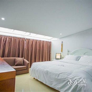 凤凰兄弟人家吊脚楼客栈(旗舰店)酒店提供图片