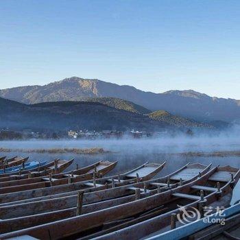 泸沽湖诗和远方文化主题客栈酒店提供图片