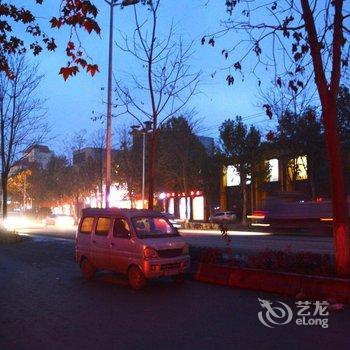 鹿泉龙华旅馆酒店提供图片