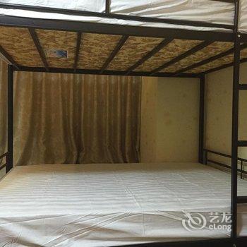 重庆南滨小院青年旅舍酒店提供图片