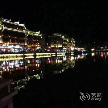 凤凰丽水人家江景宾馆酒店提供图片