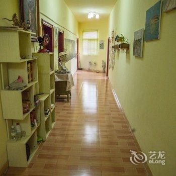 厦门北站狗窝主题驿站酒店提供图片