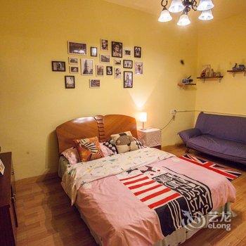 厦门北站狗窝主题驿站酒店提供图片