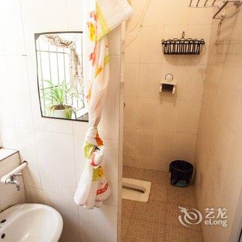 厦门北站狗窝主题驿站酒店提供图片