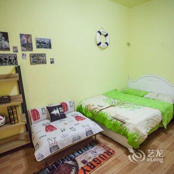 厦门北站狗窝主题驿站酒店提供图片