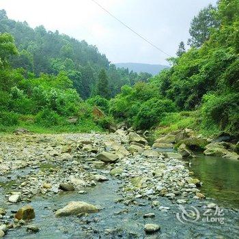 重庆仙女山甲根农庄(关桥店)酒店提供图片