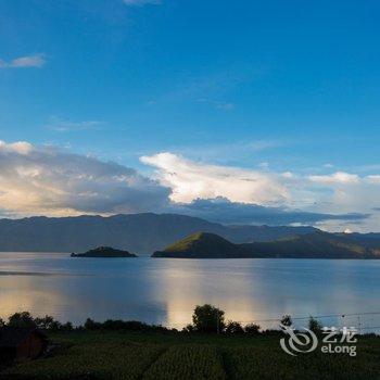 泸沽湖山水丽景酒店酒店提供图片