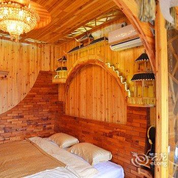 凤凰兄弟人家吊脚楼客栈(旗舰店)酒店提供图片