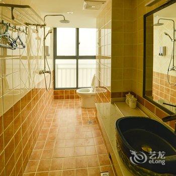 张家界夜泊禾田风格主题客栈酒店提供图片