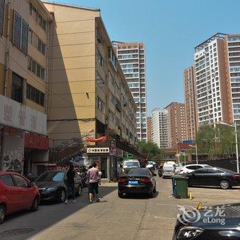 承德龙门客栈车站路店酒店提供图片