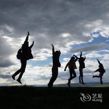 伊宁迦南地青年旅舍酒店提供图片