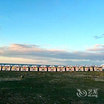 海南藏族自治州黑马河湖中月客栈酒店提供图片