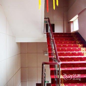 鄂尔多斯富豪商务酒店乌审东街店酒店提供图片