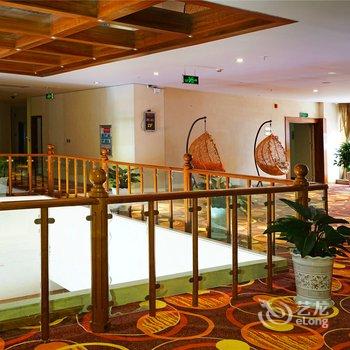 西双版纳客帝纳酒店泼水广场店酒店提供图片