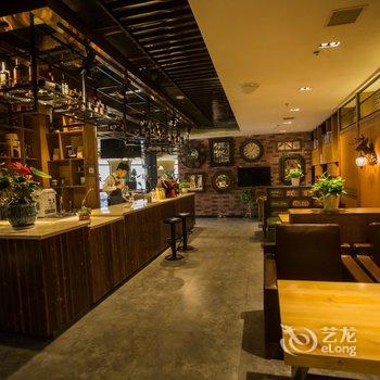 喆啡酒店(日照望海路万达影城店)酒店提供图片