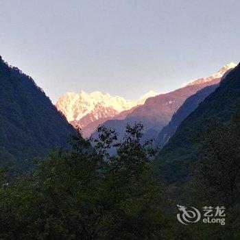 海螺沟紫荆别院酒店提供图片