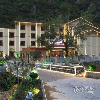 九寨沟山泉度假主题酒店用户上传图片