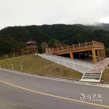 霍山白马尖观景山庄酒店提供图片