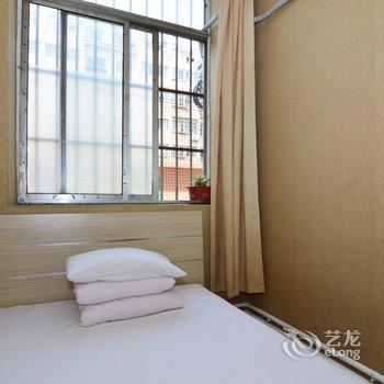 青岛好来屋旅馆汽车北站店酒店提供图片