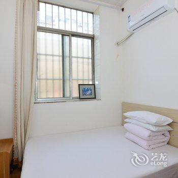 青岛好来屋旅馆汽车北站店酒店提供图片