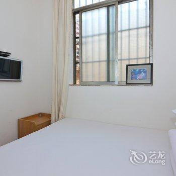 青岛好来屋旅馆汽车北站店酒店提供图片