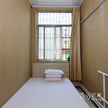 青岛好来屋旅馆汽车北站店酒店提供图片