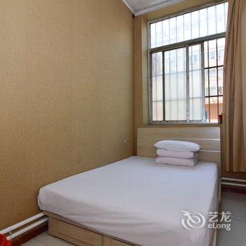 青岛好来屋旅馆汽车北站店酒店提供图片